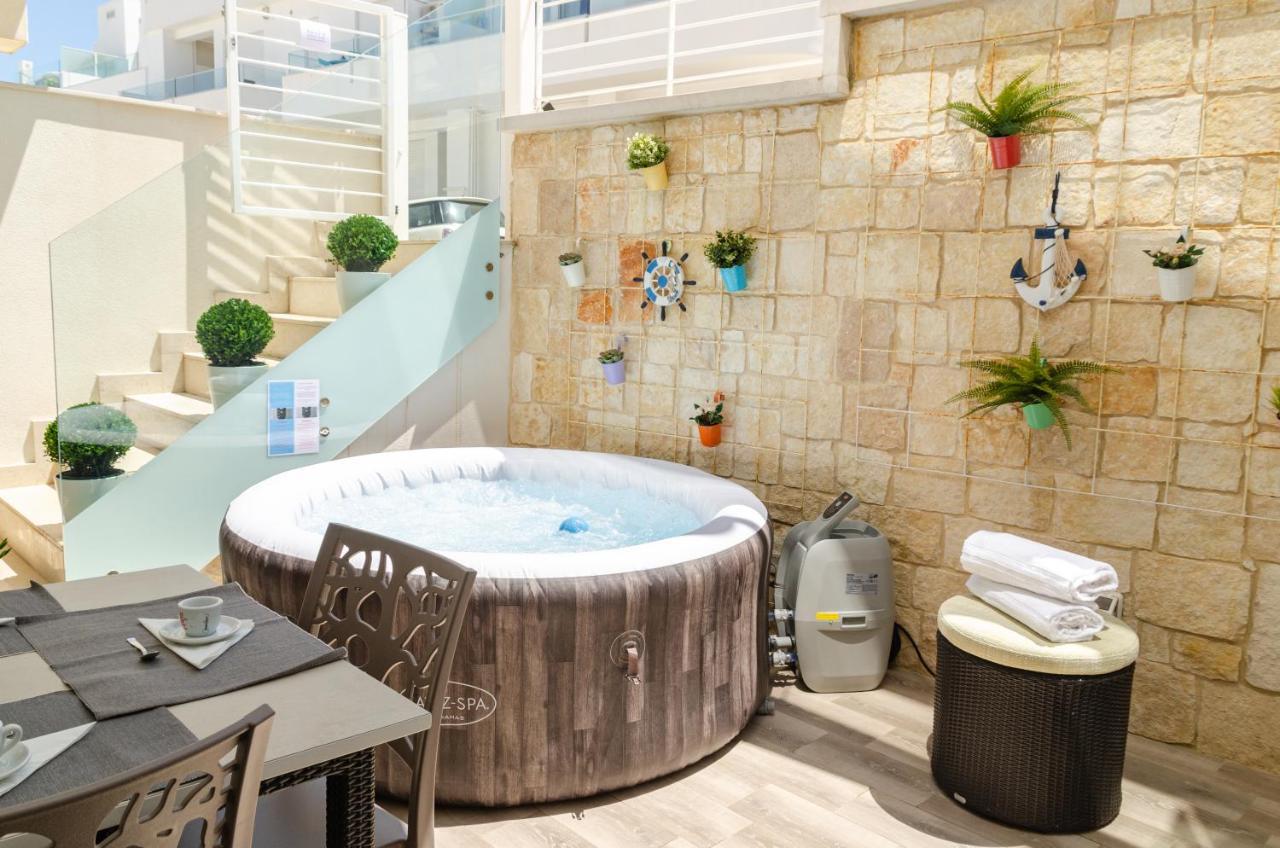Apulialux Little Jem W Jacuzzi / 180 Steps From Sea Villa Polignano a Mare Dış mekan fotoğraf