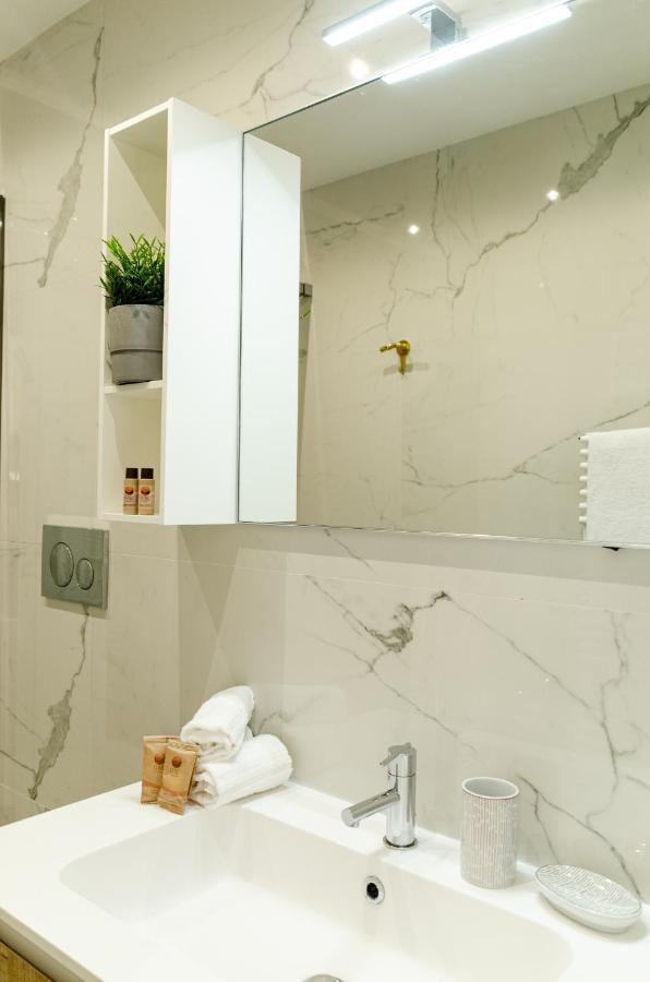 Apulialux Little Jem W Jacuzzi / 180 Steps From Sea Villa Polignano a Mare Dış mekan fotoğraf