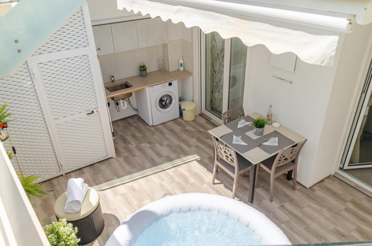 Apulialux Little Jem W Jacuzzi / 180 Steps From Sea Villa Polignano a Mare Dış mekan fotoğraf